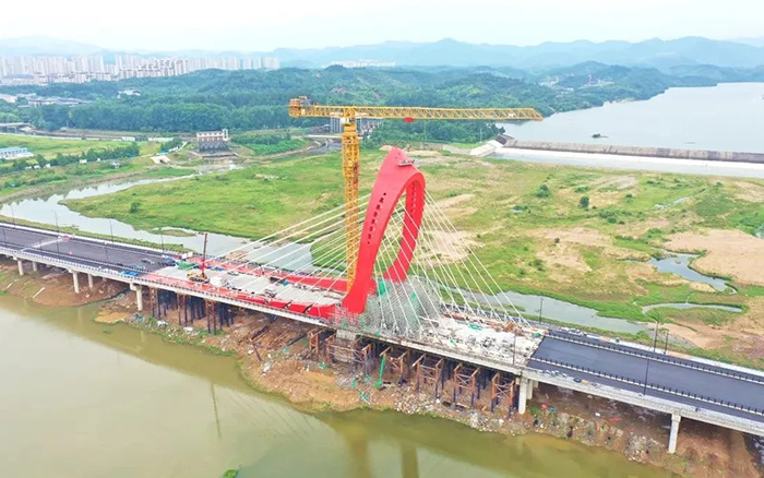 提前55天合龙！304am永利集团XGT2230-100S编织“红色摇篮”