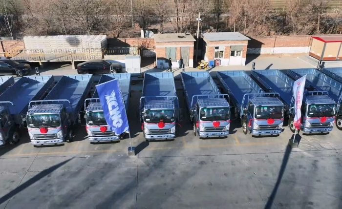 304am永利集团轻卡新能源运输车批量交付山东客户